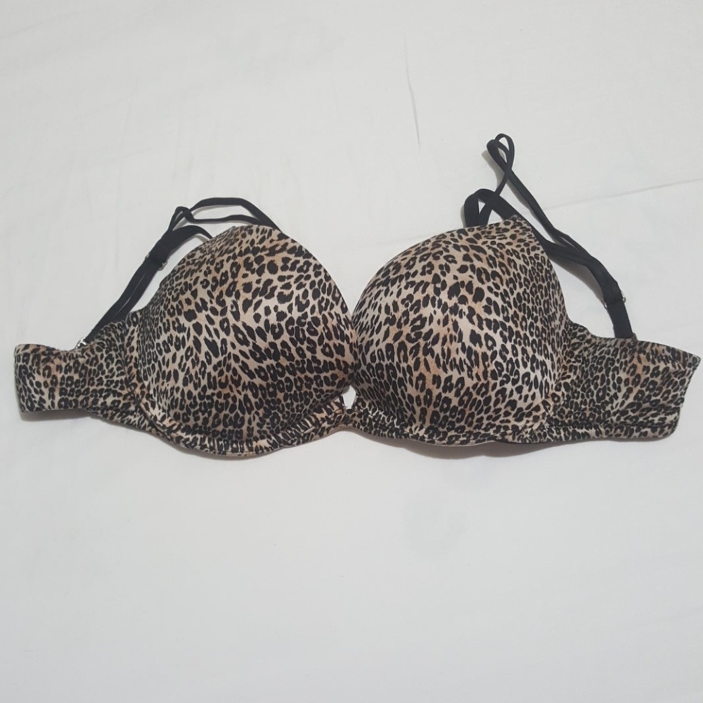Victoria's Secret 36C pushup leopard bra